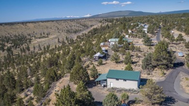 Discover the perfect getaway or build site in the highly sought- on  in Oregon - for sale on GolfHomes.com, golf home, golf lot