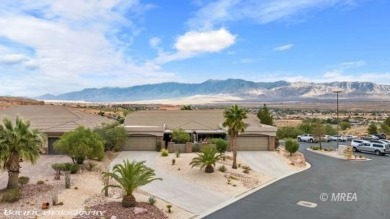 This FULLY FURNISHED, TURN KEY retreat is located in Calais Town on Falcon Ridge Golf Course in Nevada - for sale on GolfHomes.com, golf home, golf lot