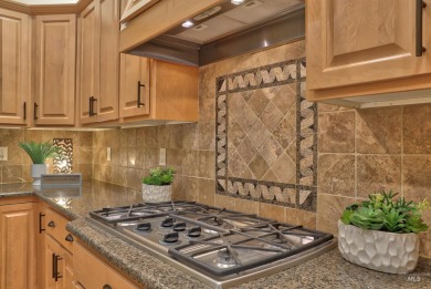 Now Available! Discover this rare Banbury Golf Course patio home on BanBury Golf Club in Idaho - for sale on GolfHomes.com, golf home, golf lot