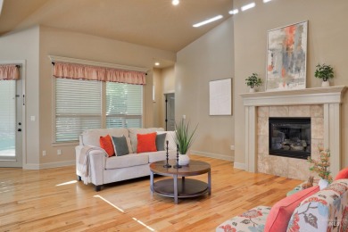 Now Available! Discover this rare Banbury Golf Course patio home on BanBury Golf Club in Idaho - for sale on GolfHomes.com, golf home, golf lot