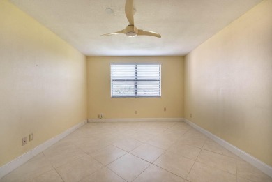 Don't miss this corner two-bedroom, two-bath condo in Sunrise on Sunrise Lakes Phase IV Golf Course in Florida - for sale on GolfHomes.com, golf home, golf lot