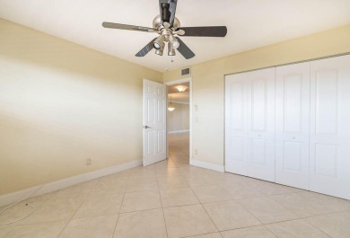 Don't miss this corner two-bedroom, two-bath condo in Sunrise on Sunrise Lakes Phase IV Golf Course in Florida - for sale on GolfHomes.com, golf home, golf lot