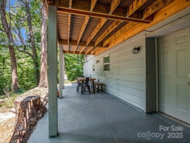 Nestled in the sought-after Gillette Woods neighborhood, this on Tryon Country Club in North Carolina - for sale on GolfHomes.com, golf home, golf lot
