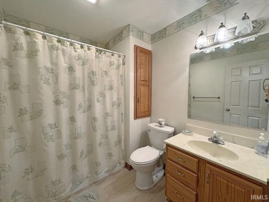 Well-maintained 3-bedroom, 3-bathroom home in Shore Manor on Raber Golf Course in Indiana - for sale on GolfHomes.com, golf home, golf lot