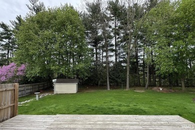 Well-maintained 3-bedroom, 3-bathroom home in Shore Manor on Raber Golf Course in Indiana - for sale on GolfHomes.com, golf home, golf lot