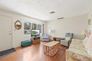 Welcome to one of Clearwater's most coveted neighborhoods, the on Clearwater Executive Golf Course in Florida - for sale on GolfHomes.com, golf home, golf lot