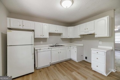 Two Bedroom Condo Close to UGA & All Things Athens!  Woodstone on University of Georgia Golf Course in Georgia - for sale on GolfHomes.com, golf home, golf lot