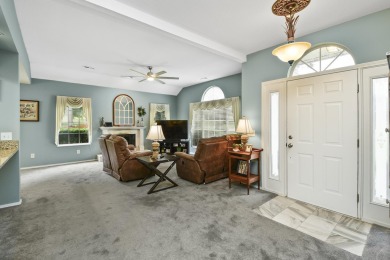 ***PRICED TO SELL***ONE LEVEL 3-bedroom, 2-bath home located in on Pointe Royale Village Country Club in Missouri - for sale on GolfHomes.com, golf home, golf lot
