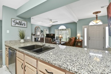***PRICED TO SELL***ONE LEVEL 3-bedroom, 2-bath home located in on Pointe Royale Village Country Club in Missouri - for sale on GolfHomes.com, golf home, golf lot