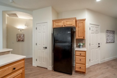 Recent remodel, looks and feels amazing! Ideal second home. This on Coral Canyon Golf Course in Utah - for sale on GolfHomes.com, golf home, golf lot