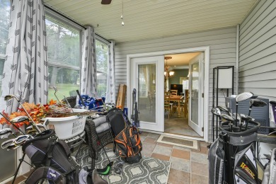 ***PRICED TO SELL***ONE LEVEL 3-bedroom, 2-bath home located in on Pointe Royale Village Country Club in Missouri - for sale on GolfHomes.com, golf home, golf lot