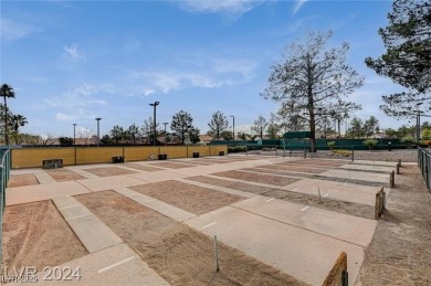 This beautifully maintained 2,210 sq. ft. Belmont model offers 3 on Highland Falls Golf Club in Nevada - for sale on GolfHomes.com, golf home, golf lot