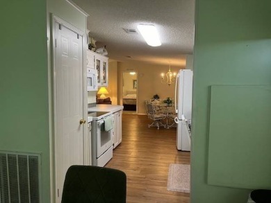 Charming and Updated Home - with 2 Bedroom, 2 Bath, 1,200 Sq Ft on Four Lakes Golf Club in Florida - for sale on GolfHomes.com, golf home, golf lot