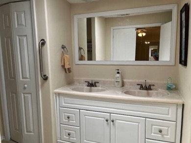 Charming and Updated Home - with 2 Bedroom, 2 Bath, 1,200 Sq Ft on Four Lakes Golf Club in Florida - for sale on GolfHomes.com, golf home, golf lot