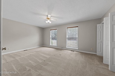 Welcome to easy living in this comfortable 1800 square foot on Deercroft Golf and Country Club in North Carolina - for sale on GolfHomes.com, golf home, golf lot