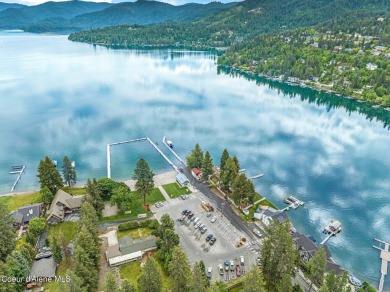 RECENTLY REMODELED SINGLE-LEVEL HAVEN IN DESIRABLE FOREST HILLS on Hayden Lake Country Club in Idaho - for sale on GolfHomes.com, golf home, golf lot