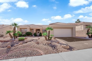 Well maintained Single Story in DESIRABLE SUN CITY SUMMERLIN! on Highland Falls Golf Club in Nevada - for sale on GolfHomes.com, golf home, golf lot