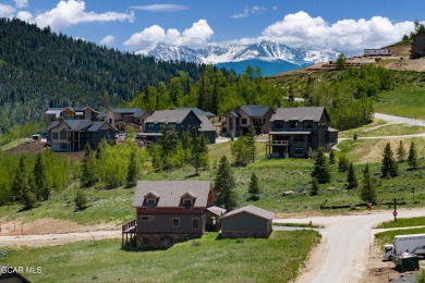 This 5-bedroom 4.5 Bathroom home on .28 acre is a blend of on Headwaters Golf Course At Granby Ranch in Colorado - for sale on GolfHomes.com, golf home, golf lot