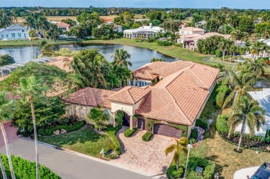 Very Desirable Courtyard Pool Home w/3 Bedrooms, 3.5 Bath on Palm Beach Polo and Country Club in Florida - for sale on GolfHomes.com, golf home, golf lot