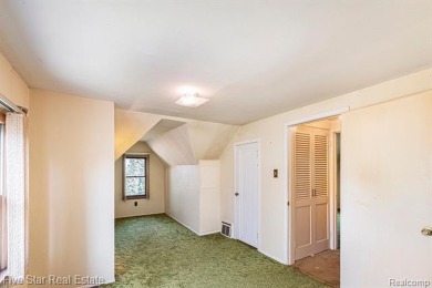 *Final offers due by 11/18 @ 10:00am* This 4-bedroom, 1-bathroom on Cherry Creek Golf Club in Michigan - for sale on GolfHomes.com, golf home, golf lot