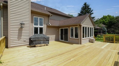 NEW CARPET, FRESHLY PAINTED, NEW DECK!  Welcome to this on Valparaiso Country Club in Indiana - for sale on GolfHomes.com, golf home, golf lot