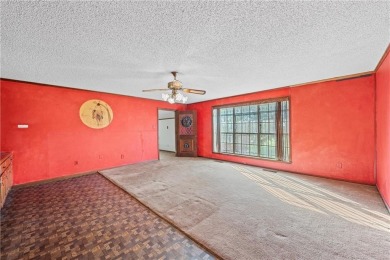 Country Club Charm with Golf Course Views - A Unique Ranch on Marlin Country Club in Texas - for sale on GolfHomes.com, golf home, golf lot