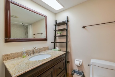 BEAUTIFUL CHARMING 2/2 CONDO WITH PEACEFUL VIEW OF THE LAKE on Palm-Aire Country Club and Resort - Palms in Florida - for sale on GolfHomes.com, golf home, golf lot