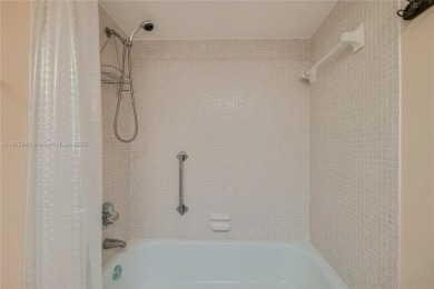BEAUTIFUL CHARMING 2/2 CONDO WITH PEACEFUL VIEW OF THE LAKE on Palm-Aire Country Club and Resort - Palms in Florida - for sale on GolfHomes.com, golf home, golf lot