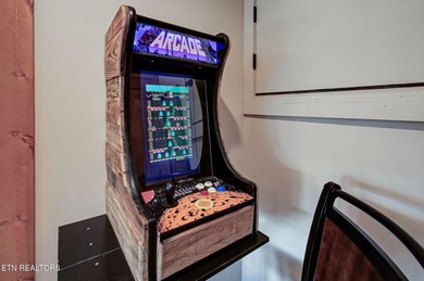 Nestled in the exclusive Laurel Valley gated community, you'll on Laurel Valley Golf Course in Tennessee - for sale on GolfHomes.com, golf home, golf lot