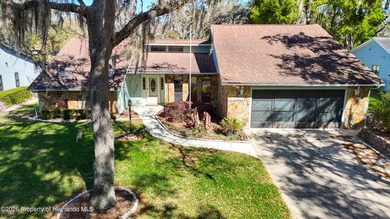 ONE OR MORE PHOTOS ARE VIRTUALLY STAGED. Welcome to your dream on  in Florida - for sale on GolfHomes.com, golf home, golf lot