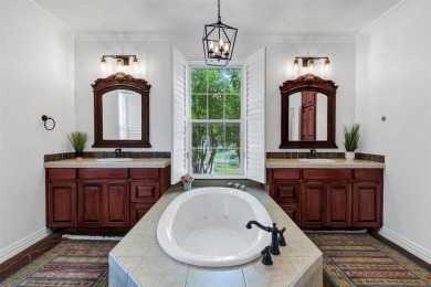 BRAND NEW ROOF!!!  You're Going to Love This One!
Step into on Pecan Plantation Country Club in Texas - for sale on GolfHomes.com, golf home, golf lot