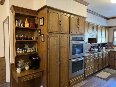In the heart of RAYBURN COUNTRY, sits this beautiful custom golf on Rayburn Country Club in Texas - for sale on GolfHomes.com, golf home, golf lot