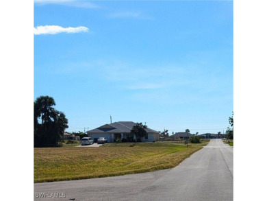 It's all about Crystal Lake Park in this neighborhood. Cape on Burnt Store Golf Club in Florida - for sale on GolfHomes.com, golf home, golf lot