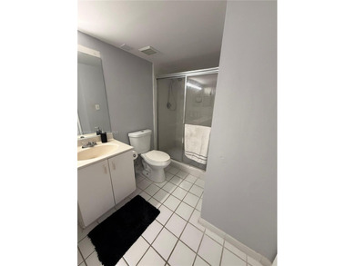 Building offers resort style amenities, such as two pools on Turnberry Isle Resort and Club in Florida - for sale on GolfHomes.com, golf home, golf lot