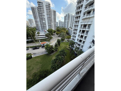 Building offers resort style amenities, such as two pools on Turnberry Isle Resort and Club in Florida - for sale on GolfHomes.com, golf home, golf lot