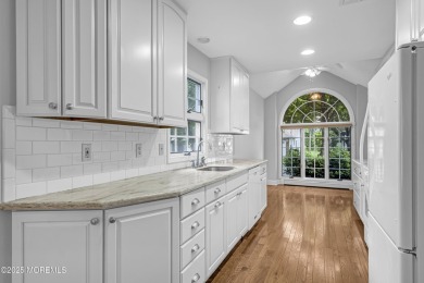 Welcome to this beautifully maintained and freshly painted on Greenbriar Woodlands in New Jersey - for sale on GolfHomes.com, golf home, golf lot