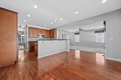 Welcome home to 725 Delacourte! Enjoy the best of Bolingbrook on Bolingbrook Golf Club in Illinois - for sale on GolfHomes.com, golf home, golf lot