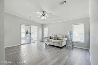 LIVE THE FLORIDA LIFESTYLE you have been dreaming of in this on Brookridge Country Club in Florida - for sale on GolfHomes.com, golf home, golf lot