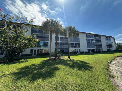 Welcome to Wynmoor, an active adult community offering on Wynmoor Golf Course in Florida - for sale on GolfHomes.com, golf home, golf lot