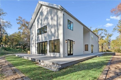 Discover a rare convergence of urban sophistication and coastal on Sea Island Golf Club in Georgia - for sale on GolfHomes.com, golf home, golf lot