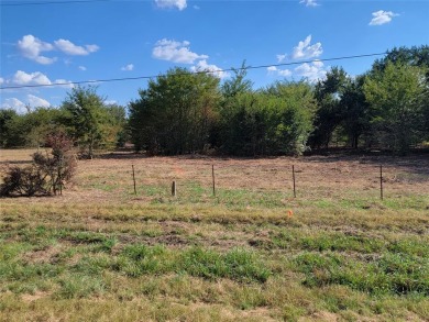This is a rare opportunity to acquire 3.5 acres of prime land in on Gainesville Municipal Golf Course in Texas - for sale on GolfHomes.com, golf home, golf lot