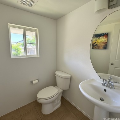 Wonderfully spacious 4 bed, 2.5 bath single family home in Ocean on Hoakalei Country Club At Ocean Pointe in Hawaii - for sale on GolfHomes.com, golf home, golf lot