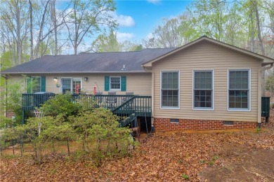 Located within the gated community of Chickasaw Point, 207 N on The Trail At Chickasaw Pointe in South Carolina - for sale on GolfHomes.com, golf home, golf lot