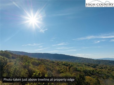 This is a beautiful home site with long range incredible VIEW on Beech Mountain Club in North Carolina - for sale on GolfHomes.com, golf home, golf lot