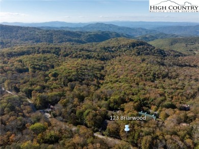 This is a beautiful home site with long range incredible VIEW on Beech Mountain Club in North Carolina - for sale on GolfHomes.com, golf home, golf lot
