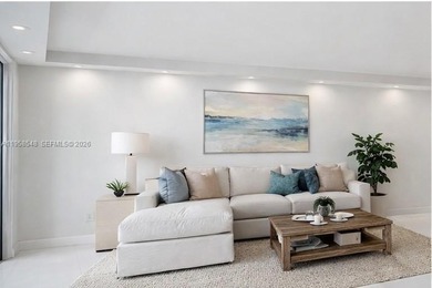 Spacious 2-bedroom, 2-bathroom condo in the heart of Inverrary on Inverrary Country Club in Florida - for sale on GolfHomes.com, golf home, golf lot