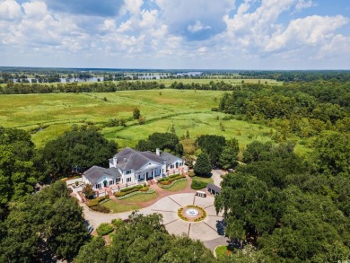 Private Backyard Oasis in Heritage Plantation - Distinctive on Heritage Club in South Carolina - for sale on GolfHomes.com, golf home, golf lot