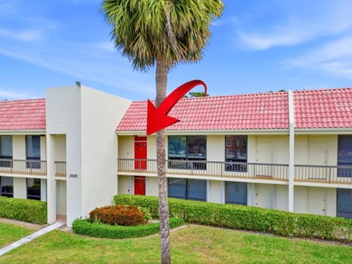 Beautiful 2-bed, 2-bath second-floor condo filled with natural on The President Country Club in Florida - for sale on GolfHomes.com, golf home, golf lot