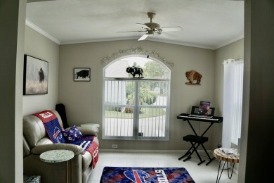 RELAX in this impeccably maintained 2003 Palm Harbor 2 bed/2 on The Club At Pointe West in Florida - for sale on GolfHomes.com, golf home, golf lot