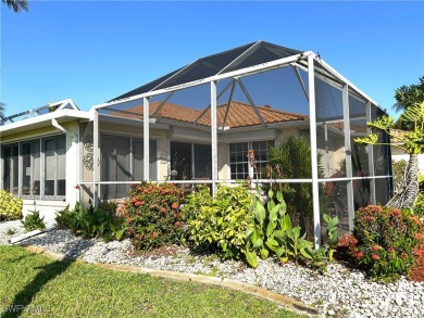 Spacious Villareal home on a premium lot in HERONS GLEN COUNTRY on Herons Glen Golf and Country Club in Florida - for sale on GolfHomes.com, golf home, golf lot